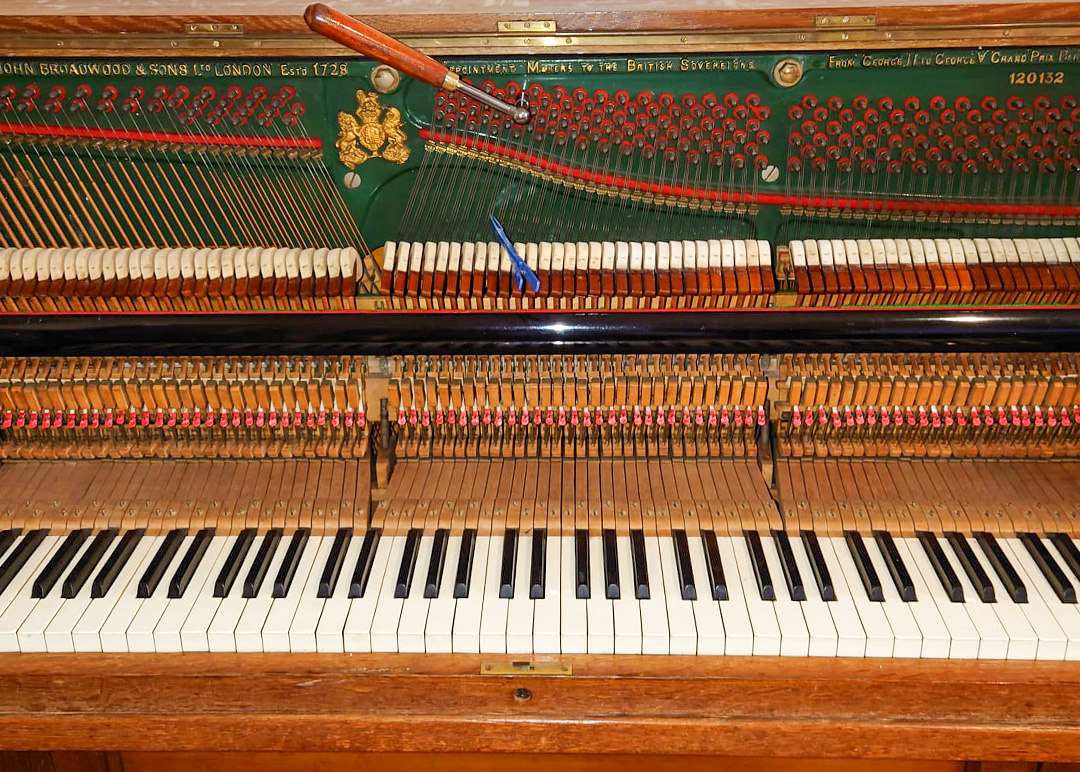 Alexander F Dickson - Piano Tuner & Technician